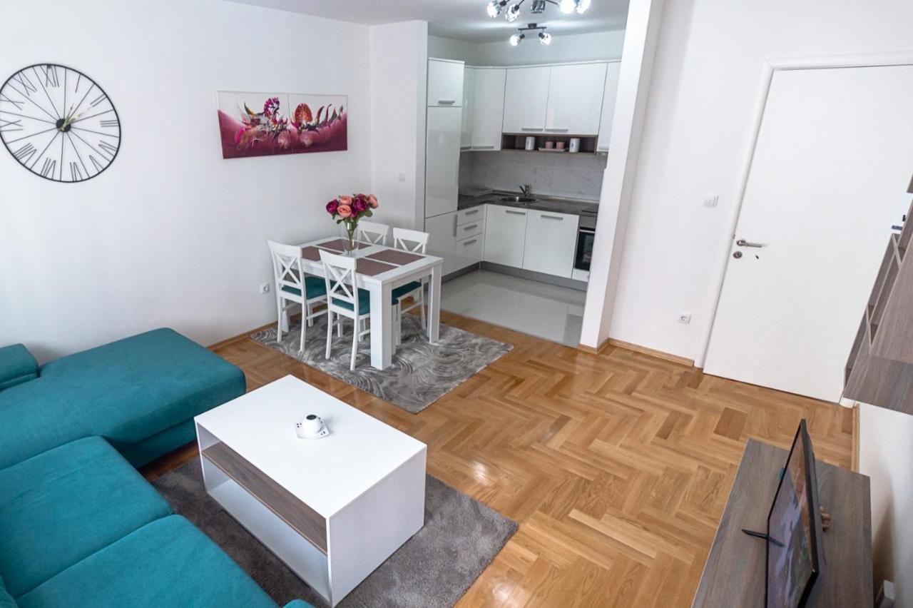 Iskra Apartamento Banja Luka Exterior foto