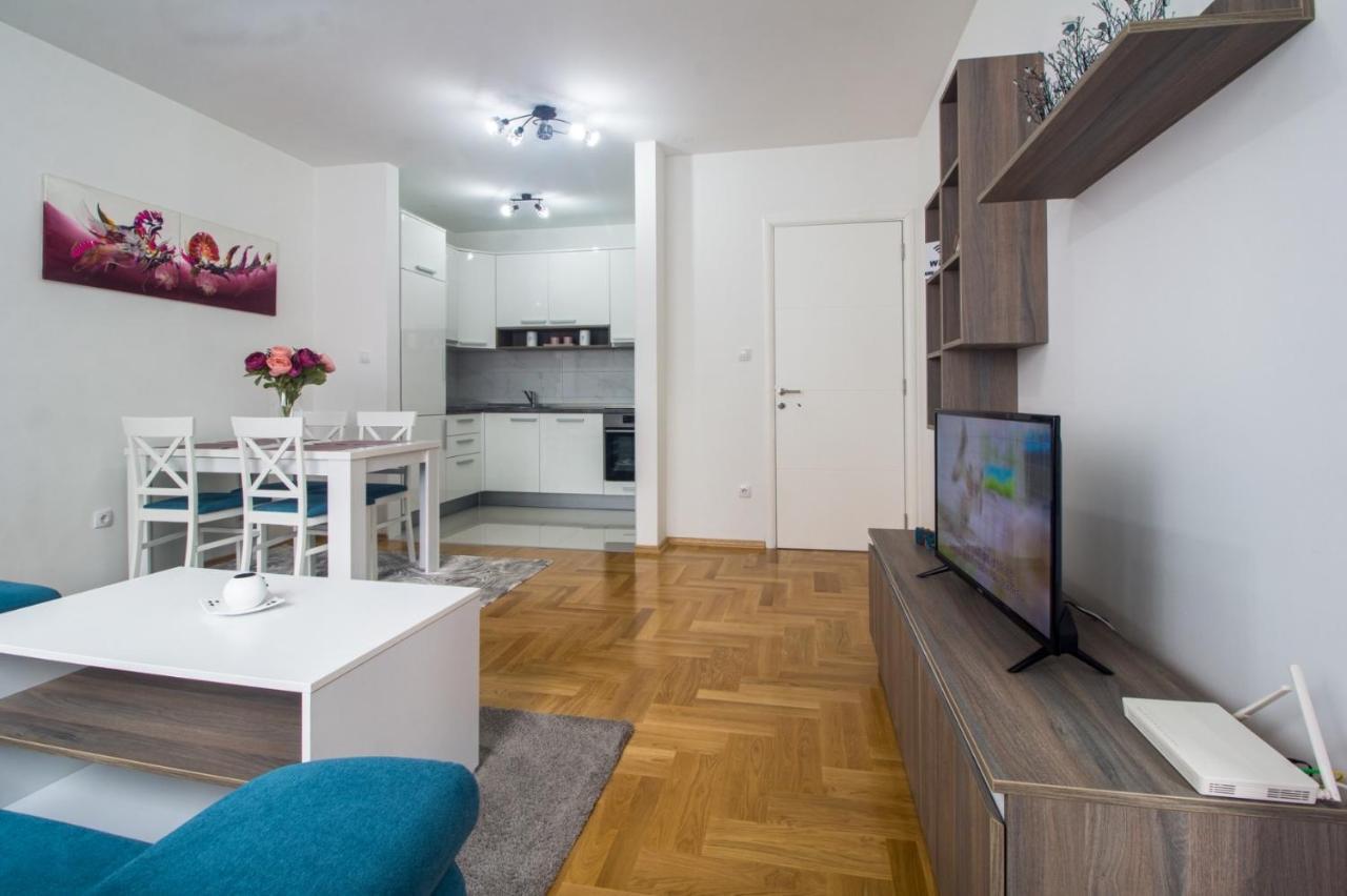 Iskra Apartamento Banja Luka Exterior foto