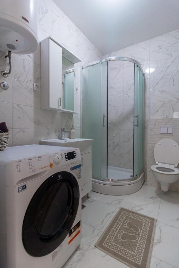 Iskra Apartamento Banja Luka Exterior foto